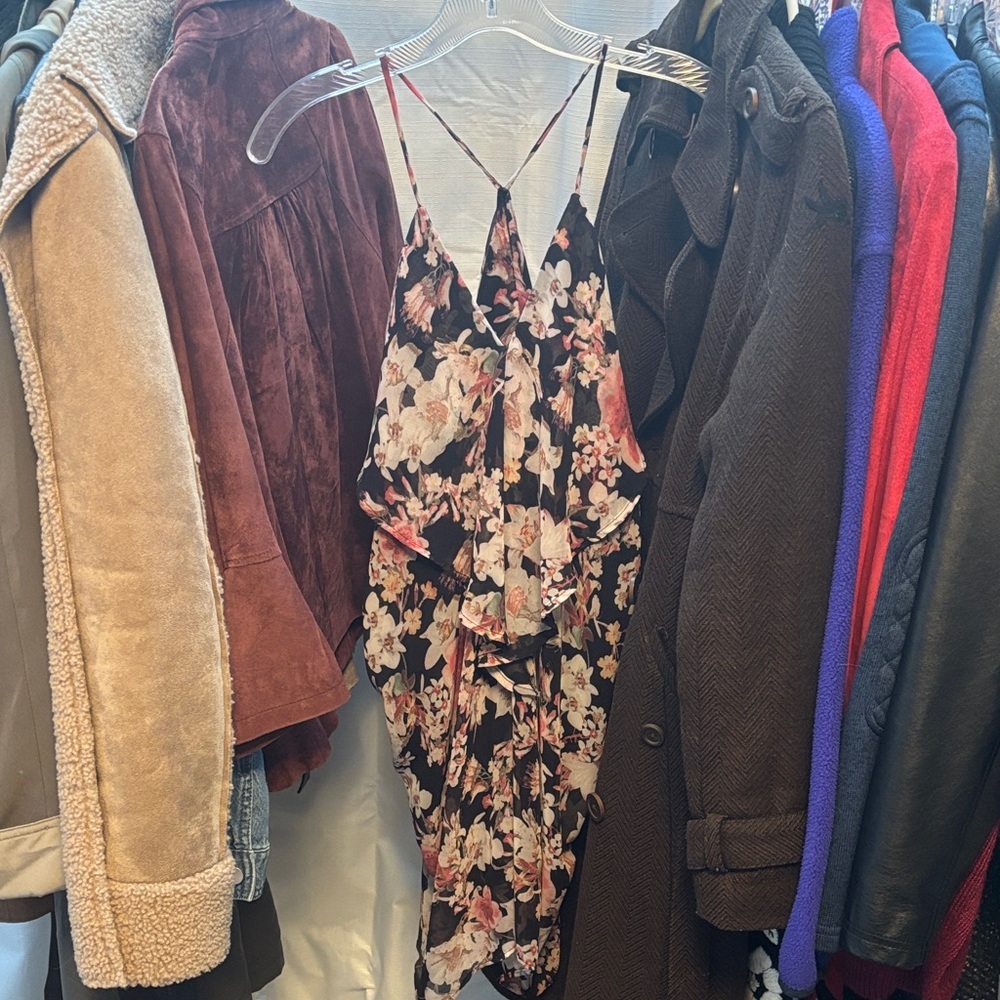 Romeo & Juliet Couture Black Floral Dress